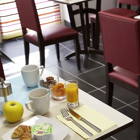 Apart-hotel The Originals Kosy - Les Cèdres 3*
