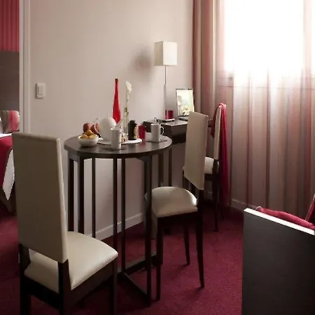 Kosy - Les Cedres Aparthotel Grenoble